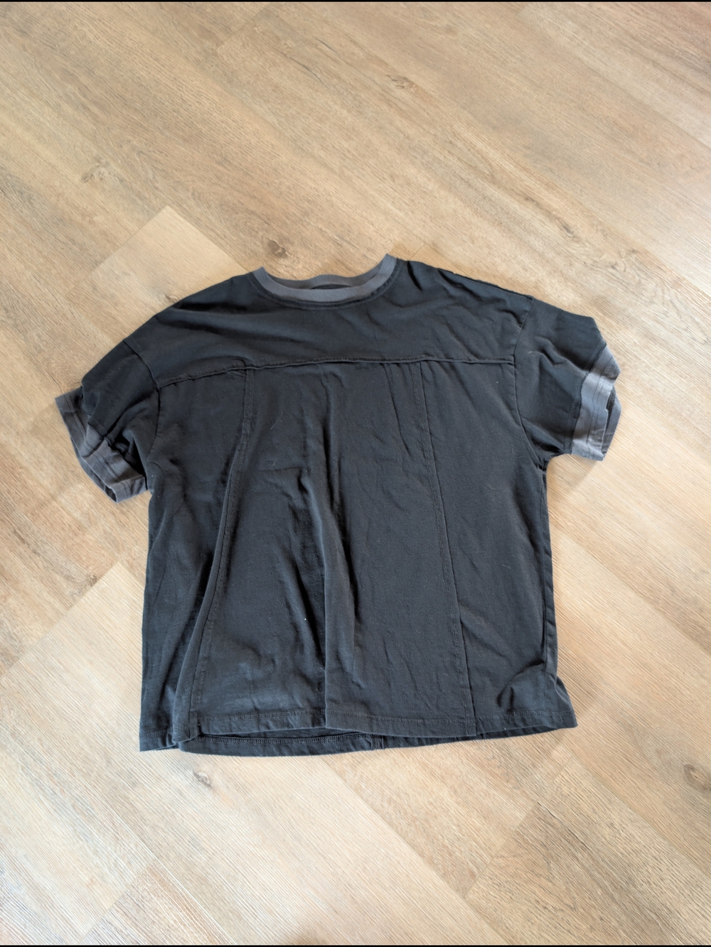 aerie Black and Grey Short-Sleeve Crewneck Tee